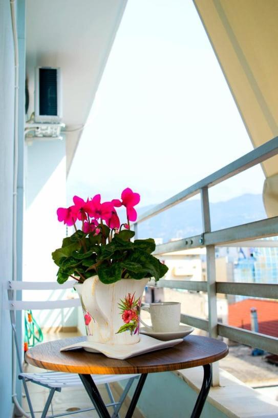 Sunny Central Luxury Apartment Volos Exterior foto